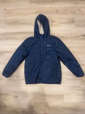 Kid’s XL (14) Patagonia Navy Hooded Puffer Coat
